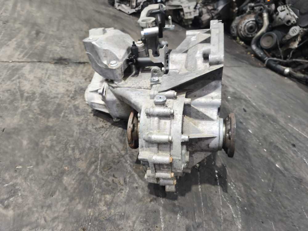 BOITE DE VITESSE VW/AUDI/SEAT/SKODA 1.4TSI CODE: LNY ( 6-VITESSES ) - Vue 3